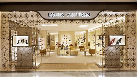 louis vuitton showroom in hyderabad